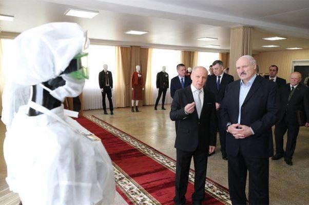 Президент Беларуси Александр Лукашенко на предприятии «Славянка»