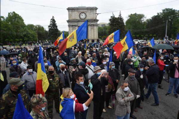 Митинг ветеранов в Кишинёве 17 мая