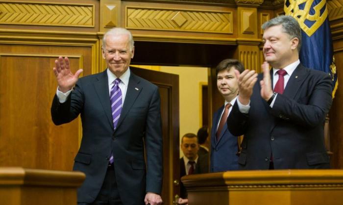 Джо Байден — символ колониального управления США на Украине