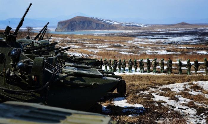 Российские танки на Курилах