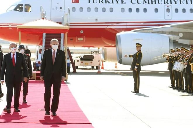 Прибытие Эрдогана на Северный Кипр