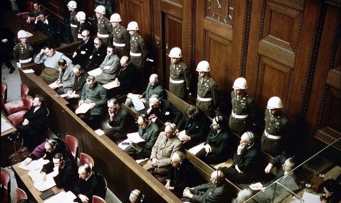 20 ноября 1945 года начался Нюрнбергский судебный процесс над главными нацистскими военными преступниками