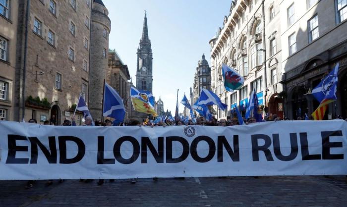 Демонстрация сторонников независимости Шотландии от Лондона
