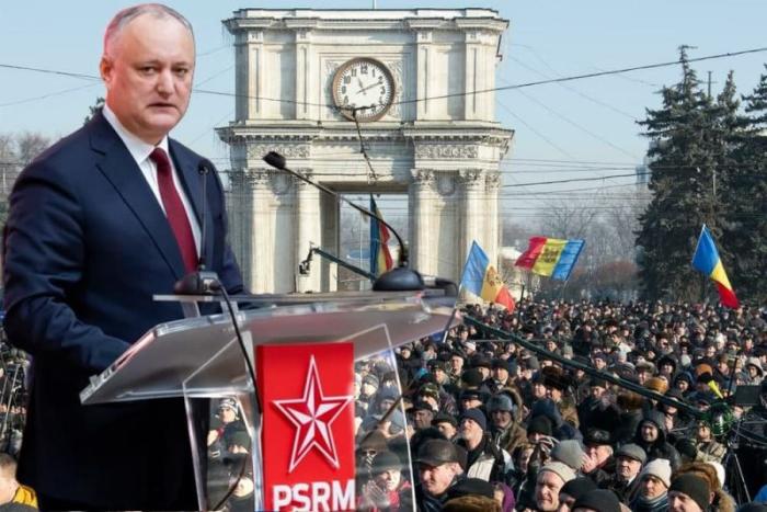 Экс-президент Игорь Додон призвал молдаван объединить все здоровые политические силы и начать массовое протестное движение.