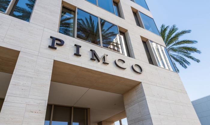 Один из крупнейших американских фондов PIMCO предупредил власти США, что санкции Вашингтона в отношении РФ могут привести к потерям пенсионных фондов Соединенных Штатов.