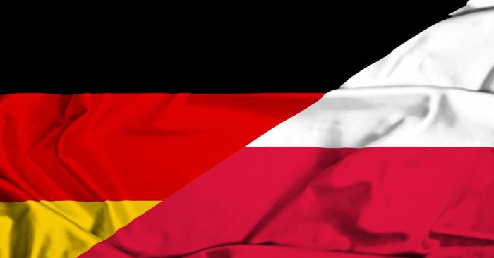 Польша снова требует от Германии военных репараций