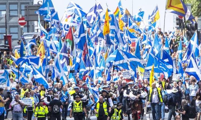 Барабаны шотландской независимости стучат всё громче