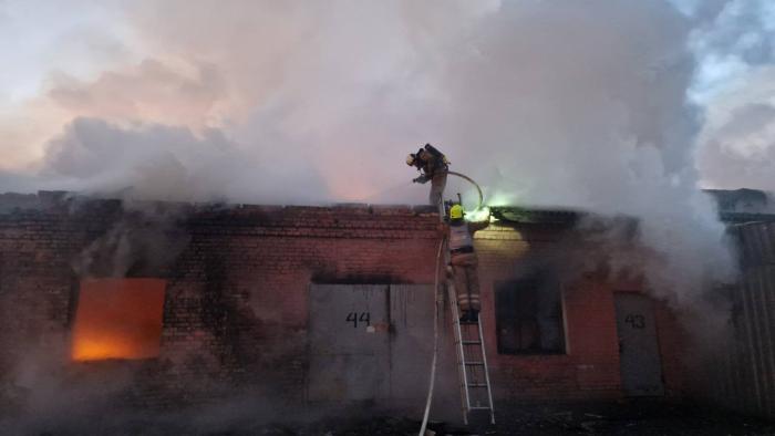 Тушение пожаров в Полтаве после ночного цветения "Гераней", colonelcassad