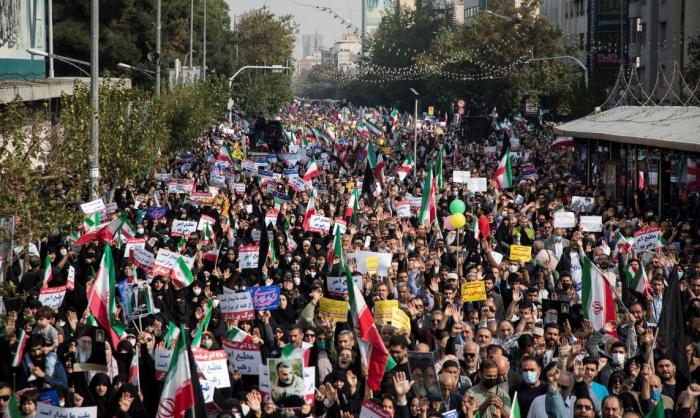 Иран поднял красное знамя возмездия