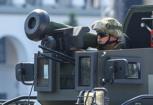 Объёмы западной военной помощи Украине сравнялись с военным бюджетом Франции