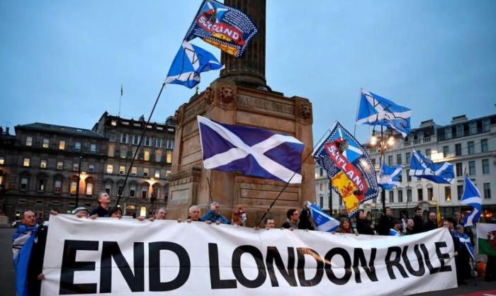 Эдинбург повышает ставки в борьбе за независимость