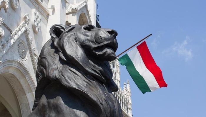 Реальная независимость Венгрии бесит свидомитов
