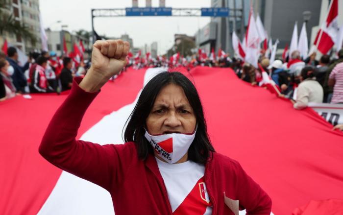 Беспорядки в Перу поддерживаются американцами