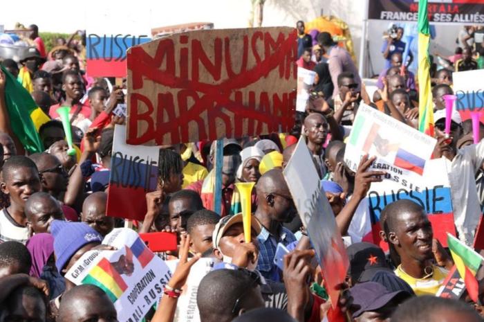 Антифранцузские демонстрации для Африки обычное дело