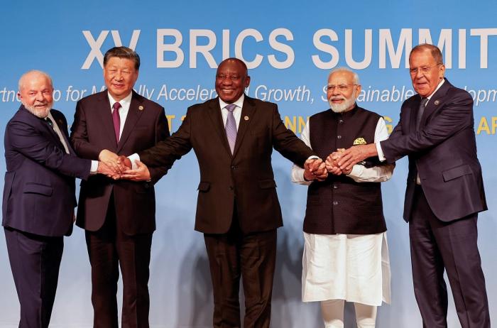 Группа БРИКС сделала важный шаг к многополярному миру