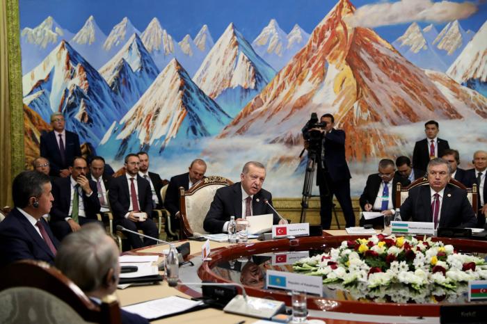 Реджеп Эрдоган на саммите Организации тюркских государств