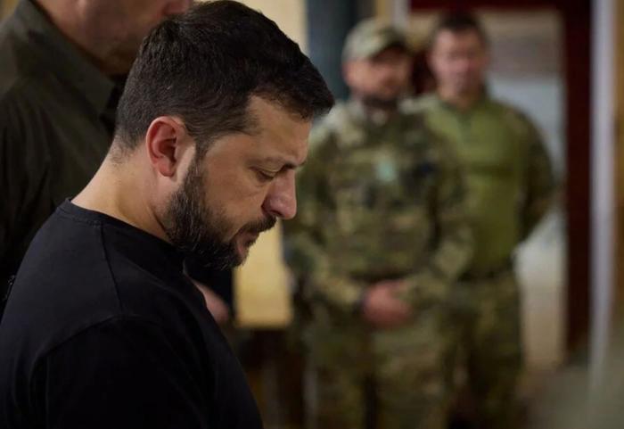Поддержка режиму Зеленского из Америки падает