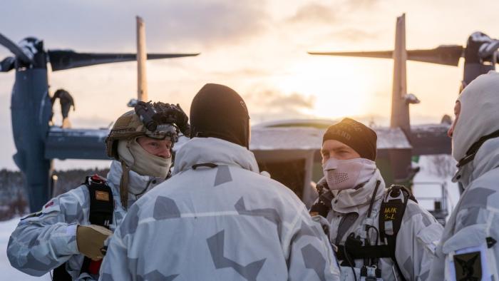США инициируют военно-экологический кризис в Арктике