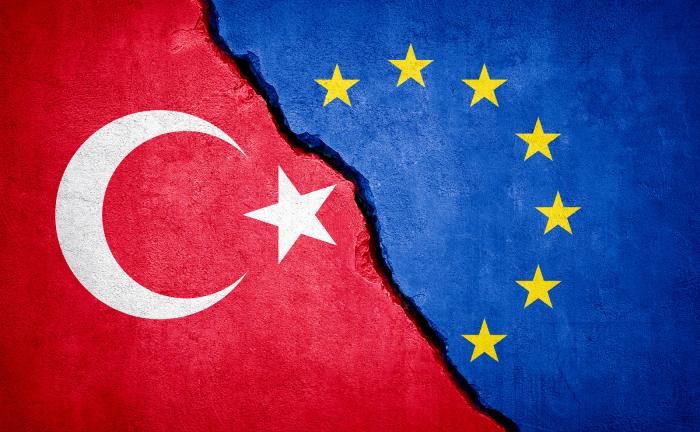 Турция – Евросоюз: подводные камни и минные поля проблемного диалога