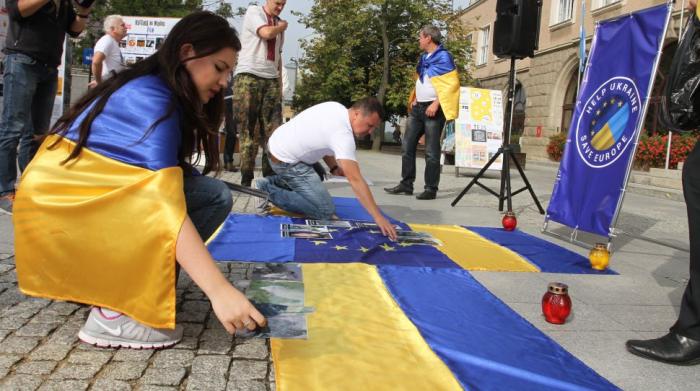 В Польше требуют не давать украинским мигрантам избирательного права