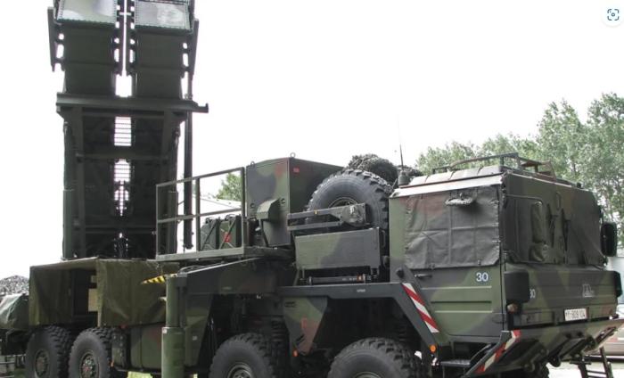 Украина: немецкие зенитчики против российских ракет? 