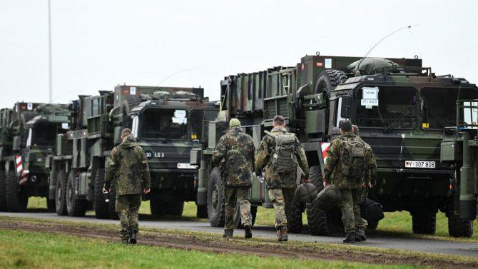 В Германии призвали НАТО сбивать российские ракеты над Украиной