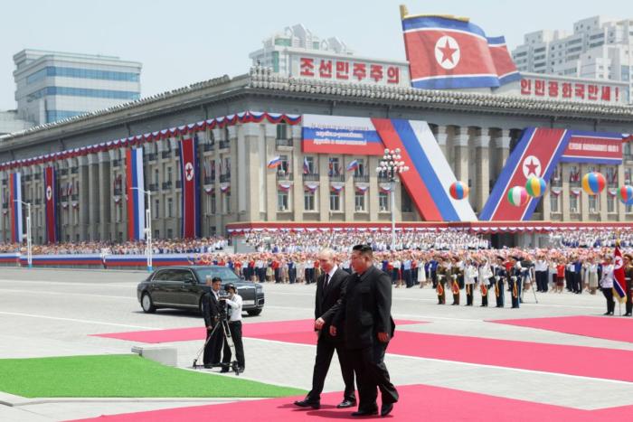 В Вашингтоне и Сеуле просчитывают стратегический для себя урон от визита В. Путина в Пхеньян