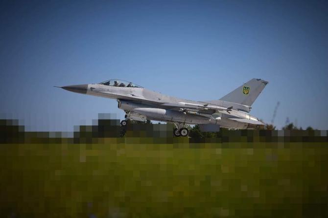 Канада обучит украинских лётчиков на F-16