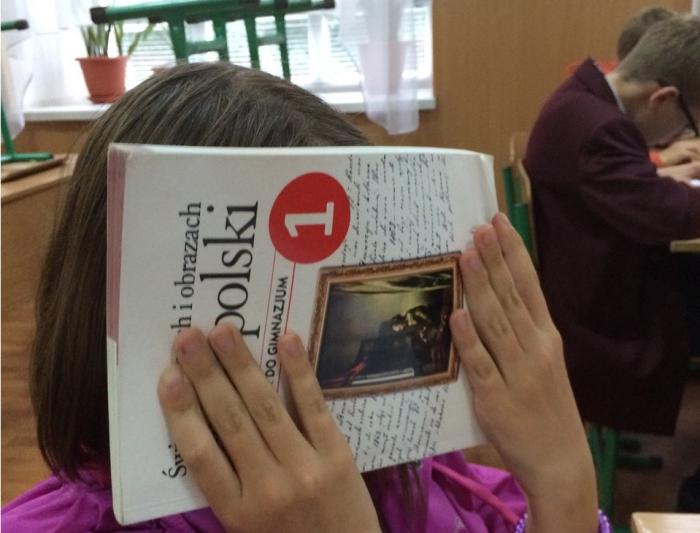 В Польше нацелились на ассимиляцию украинцев через образование