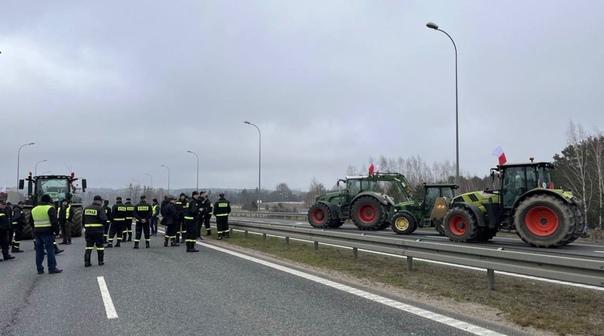 Польские фермеры опять протестуют против ввоза продукции с Украины