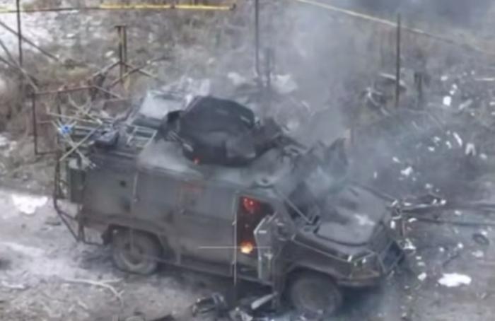 разведчики Южной группировки уничтожили украинскую боевую бронированную машину «Козак»