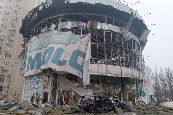 супермаркет «Молоко» в Донецке попал под удар со стороны ВСУ