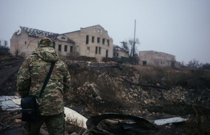 экскурсия по местам недавних боёв, источник – Телеграм-канал Аналитическая служба Донбасса