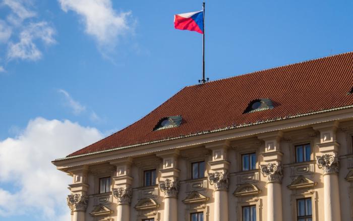 Чехия хочет наказать Венгрию за стремление к суверенитету
