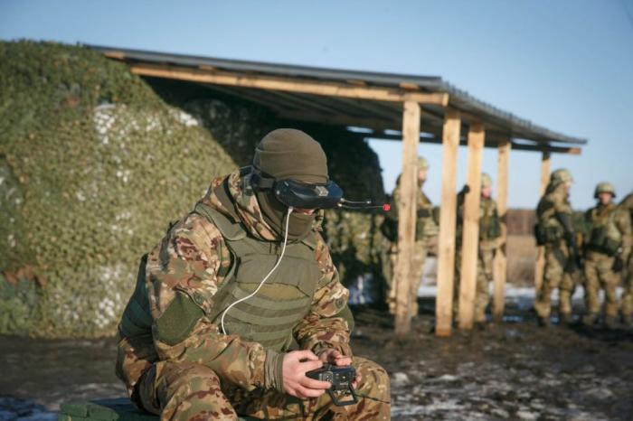 штурмовики 20-й гвардейской общевойсковой армии группировки «Запад» провели занятия по применению малой беспилотной авиации на одном из полигонов в тылу зоны СВО