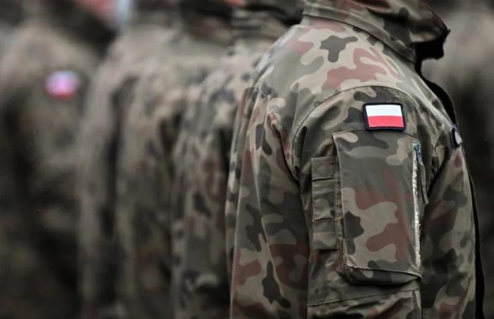 86,5% поляков против отправки войск на Украину