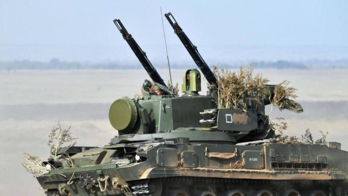 расчёты ЗРПК «Тунгуска-М» 18 общевойсковой армии из состава группировки войск «Днепр»