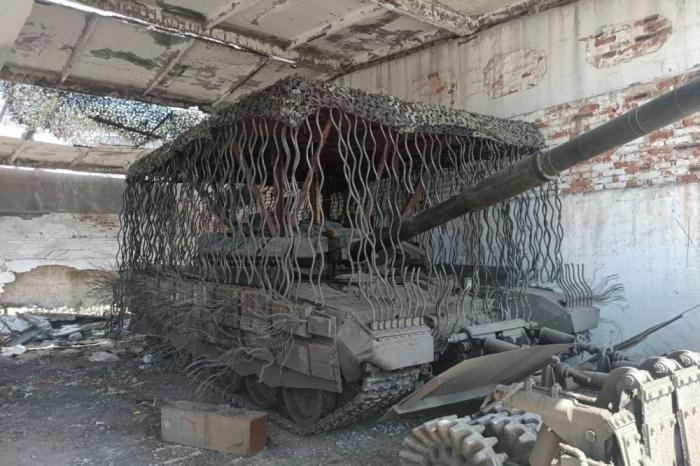российский Т-72Б3 в модификации «доширак», источник Телеграм-канал Военный Осведомитель