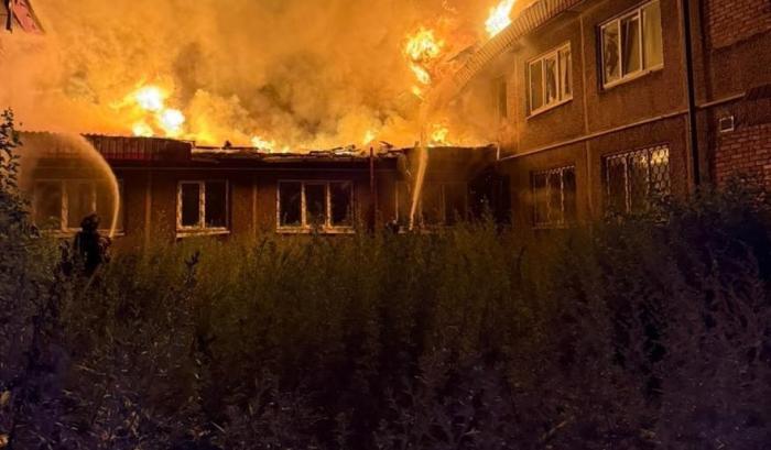 последствия удара БПЛА в Константиновке по ПВД ВСУ на Донбассе, источник Телеграм-канал Хроники Гераней