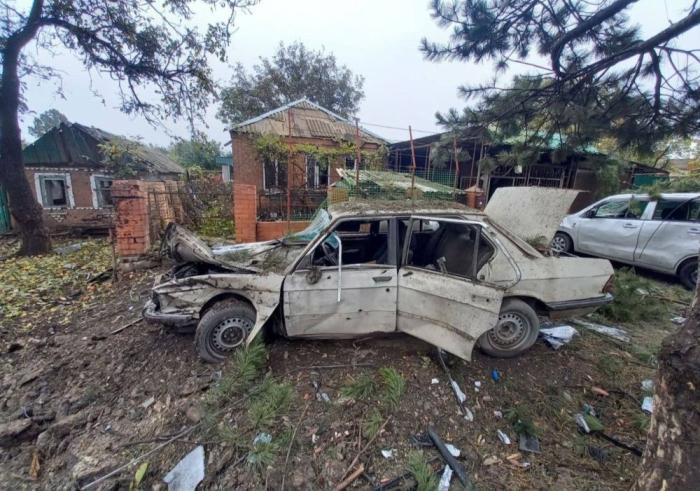 в Матвеево-Курганском районе Ростовской области украинские нацисты атаковали беспилотниками мирное население, источник Телеграм-канал Оперативные сводки