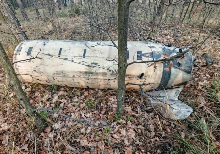 обломки уничтоженных ракет «ATACMS», выпущенных противником по Воронежу, источник Телеграм-канал Оперативные сводки