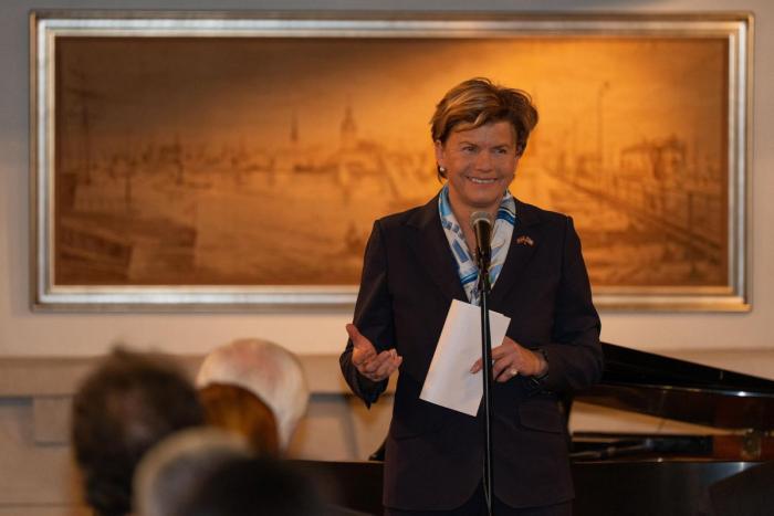 Министр иностранных дел Латвии в Вашингтоне раскрыла краплёные карты