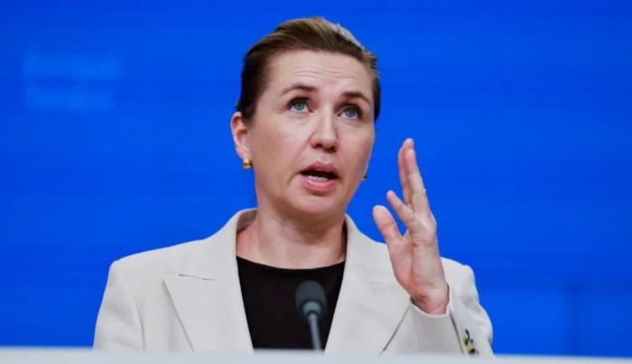 Премьер Дании Метте Фредериксен напомнила Трампу, что Гренландия не продаётся