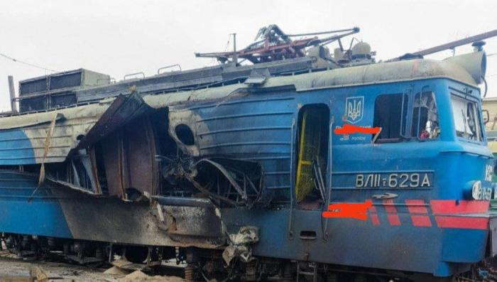 очередной локомотив, поражённый ударами Гераней/БМ-35, источник Телеграм-канал Хроники Гераней