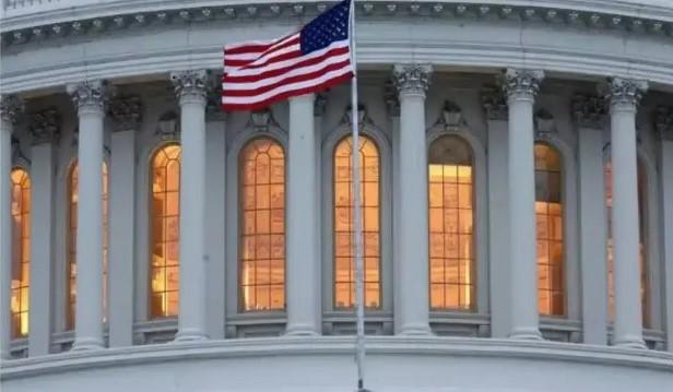 Сенат США отклонил инициативу по ограничению военных полномочий Трампа против Ирана 
