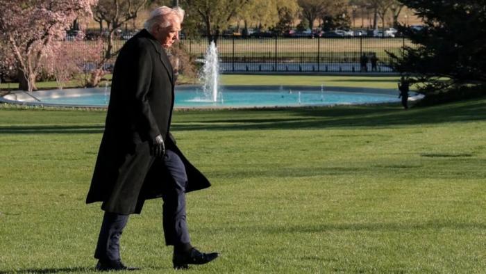 Бессознательная модель поведения блогера Трампа 