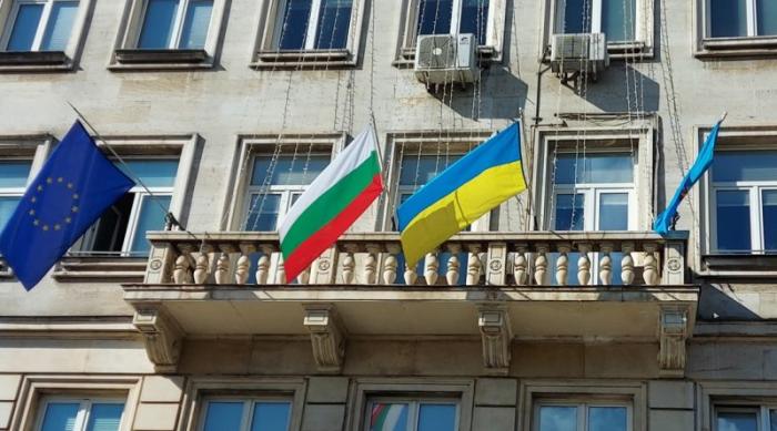 Болгария помогает украинским нацистам