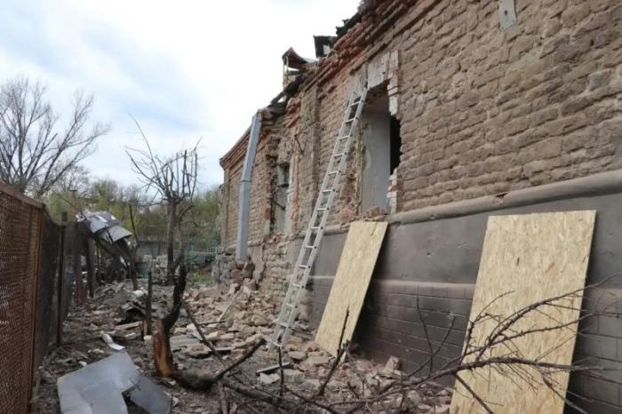 накануне вражеские БПЛА нанесли удары по Стаханову, источник МАХ-канал KRM РФ