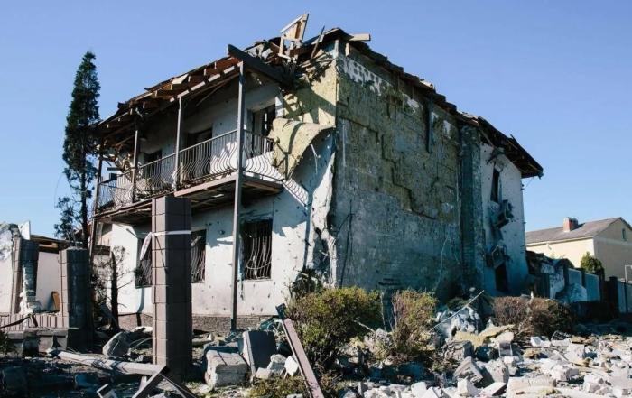 место удара Герани в Немышлянском районе Харьков, источник МАХ-канал Хроники Гераней