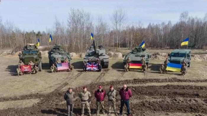 Нидерланды требуют создания международных сил для защиты режима Зеленского